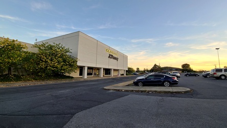 JCPenney in Staunton, Virginia, with store-closing signs [04]