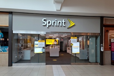 Sprint store at Charlottesville Fashion Square