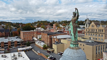 Statue on the Augusta County Courthouse [04]