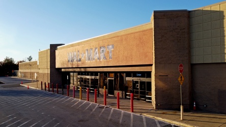 Former Walmart in Leesburg, Virginia in early evening [03]