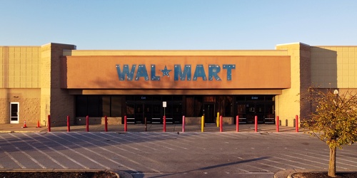 Former Walmart in Leesburg, Virginia in early evening [06]