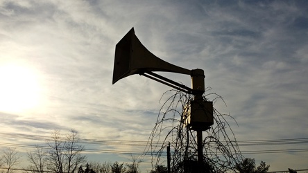 Thunderbolt siren on Waterloo Road [15]