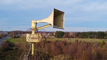 Thunderbolt siren on Waterloo Road [11]