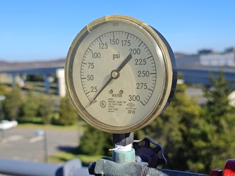 Water pressure gauge on a fire standpipe system [02]