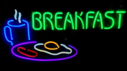 Neon breakfast sign