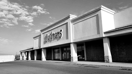 Former Gordmans in Woodstock, Virginia [02]