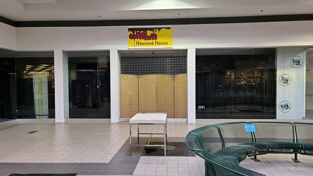 Former KB Toys space