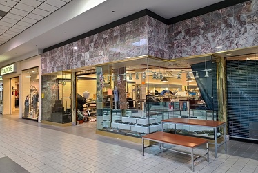 Former Shoe Dept space at Staunton Mall