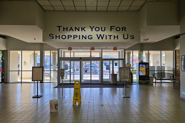 Corridor at center entrance to Staunton Mall [02]