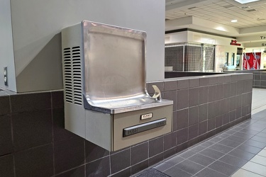 Water fountain at Staunton Mall