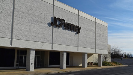 Former JCPenney in Staunton, Virginia [17]