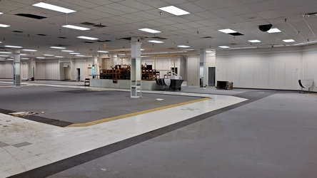 Interior of former Peebles store at Staunton Mall [03]