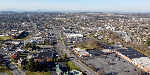 West Main and West Broad Streets, facing west