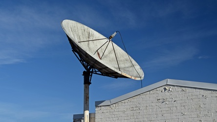 Satellite dish on former News Virginian building [01]