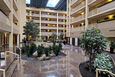 Embassy Suites Philadelphia Airport [02]