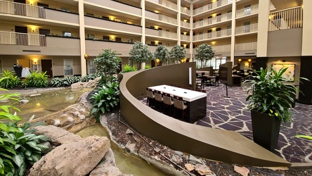 Embassy Suites Philadelphia Airport [03]