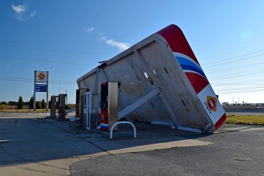 Abandoned gas station near Absecon, New Jersey [25]