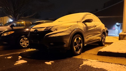 Honda HR-V with a dusting of snow [01]