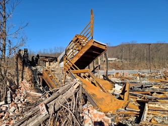 Burned out Days Inn near Warfordsburg, Pennsylvania [11]