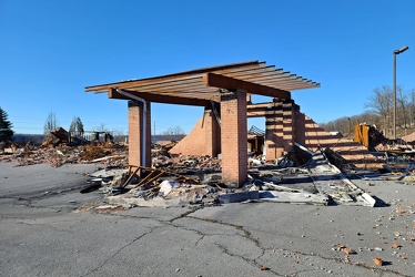 Burned out Days Inn near Warfordsburg, Pennsylvania [12]