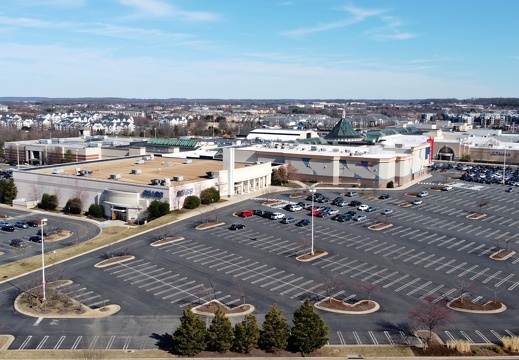 Dulles Town Center, March 15, 2021