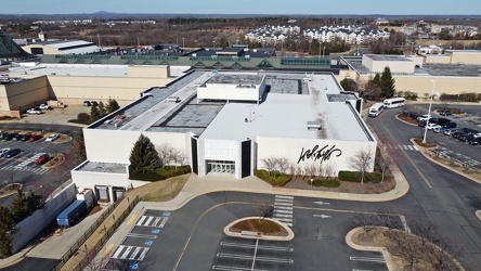 Former Lord & Taylor at Dulles Town Center [03]