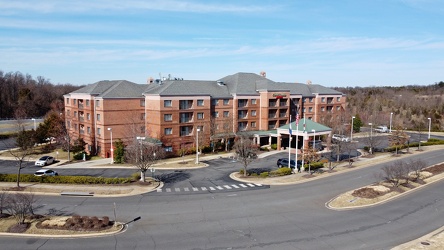 Courtyard by Marriott at Dulles Town Center [03]