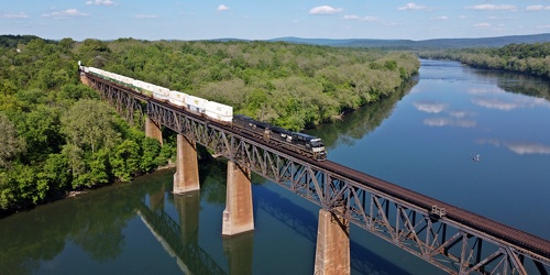 Train crossing Shepherdstown rail bridge [05]