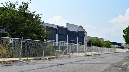 Staunton Mall with fence [01]