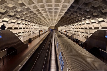 Ballston-MU station, view from mezzanine