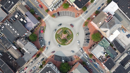 Lincoln Square in Gettysburg, Pennsylvania [13]