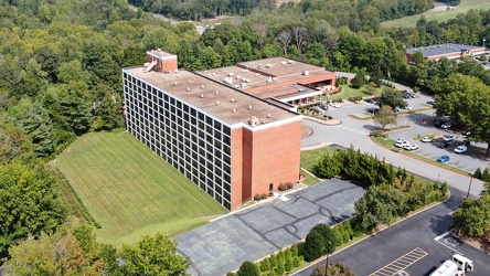 DoubleTree Hotel in Charlottesville, Virginia [03]