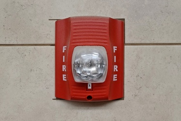 Fire alarm strobe at Kroger in Charlottesville, Virginia [01]