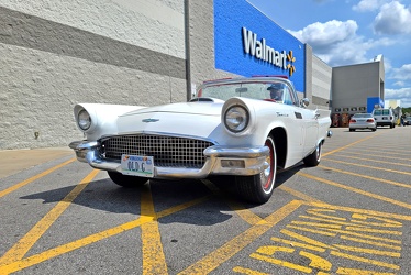 Ford Thunderbird in front of Walmart