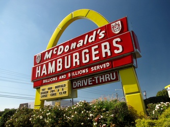 Vintage McDonald's sign in Magnolia, New Jersey [04]