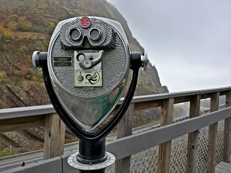 Coin-operated viewer at Sideling Hill cut [02]