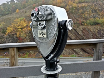 Coin-operated viewer at Sideling Hill cut [01]