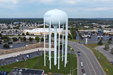 Colonial Heights water tower