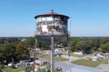 Water tower in Pikeville, North Carolina [04]