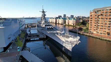 Aerial view of the USS Wisconsin [01]