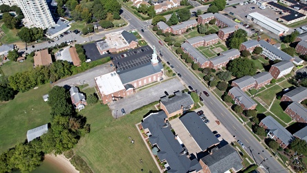 Buildings along River Road in Newport News