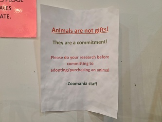 Sign warning about gifting animals