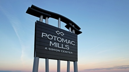 Potomac Mills road sign [02]