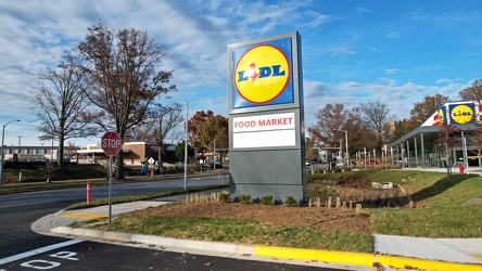 Lidl in Montgomery Village, Maryland [04]