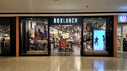 BoxLunch at Fair Oaks Mall