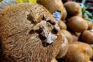 Kiwi fruit at Giant Food