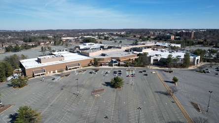 Aerial view of Lakeforest Mall [09]