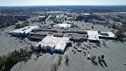 Aerial view of Lakeforest Mall [05]