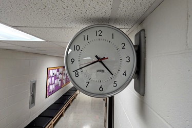 Standard wall clock at Gabbin Hall