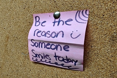 "Be the reason someone smiles today" [02]